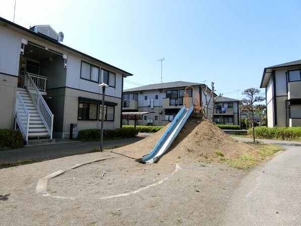 サンビレッジ宝石台 六番館の物件外観写真